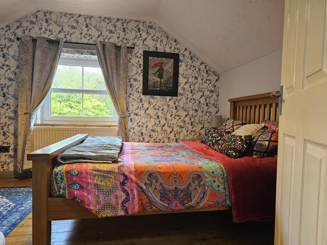 The Cottage Govilon Exterior photo